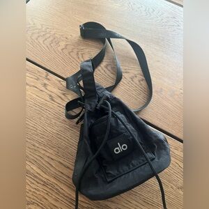 BRAND NEW W/O tags * ALO DRAWSTRING BAG